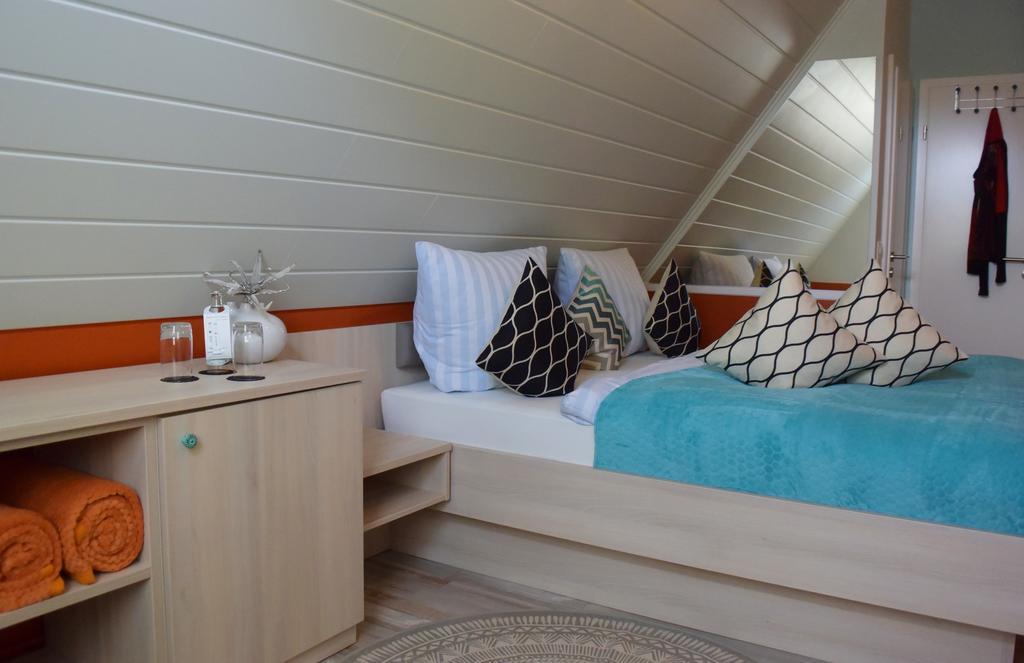 Wohlfuehl-apartments In Apartment Zingst